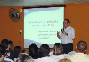 ESCOLA DE PAIS